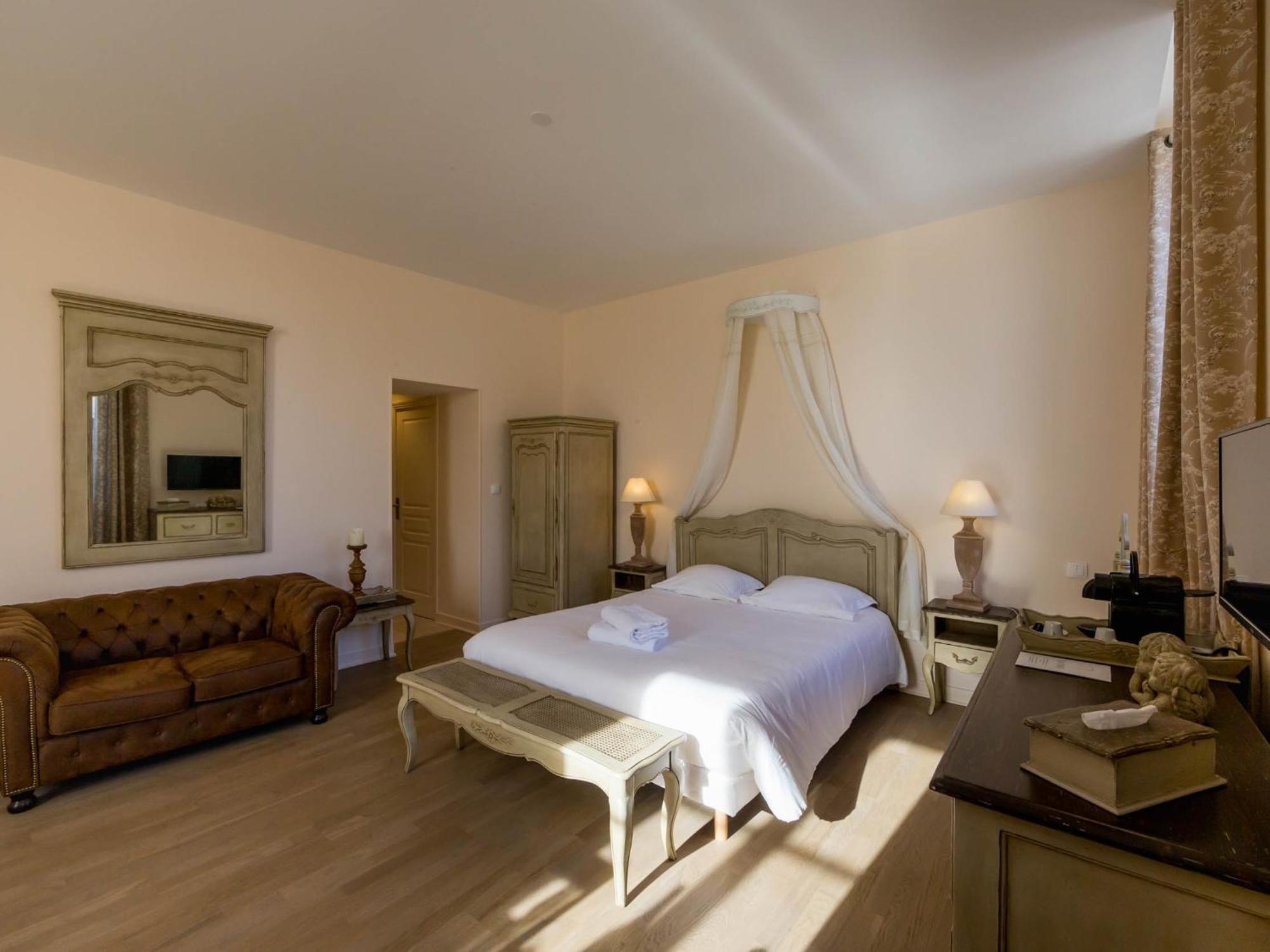 Le Cara - 4 Appartements Calmes Et Chics Au Coeur De Beaune Beaune  Room photo